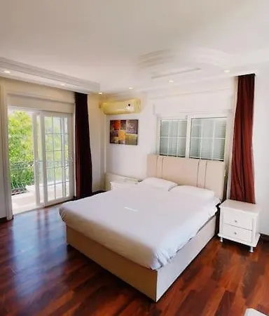 Tropical Mountain With Pool & Sea View * Kyrenia (Northern Cyprus)