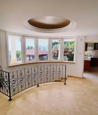 Tropical Mountain With Pool & Sea View * Кирения