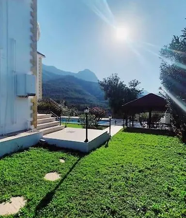 Tropical Mountain With Pool & Sea View * Кирения