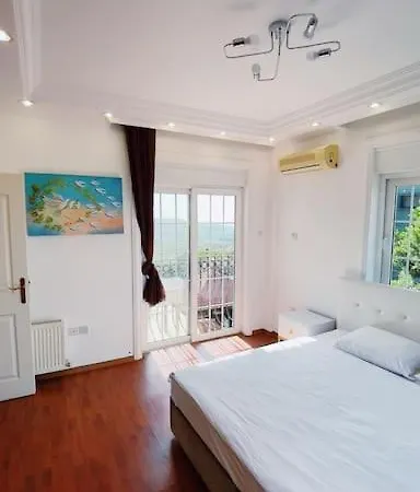Tropical Mountain With Pool & Sea View Villa