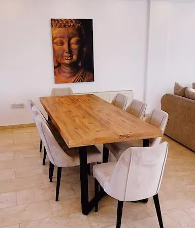 Вилла Tropical Mountain With Pool & Sea View Кирения