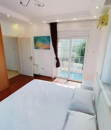 Tropical Mountain With Pool & Sea View *