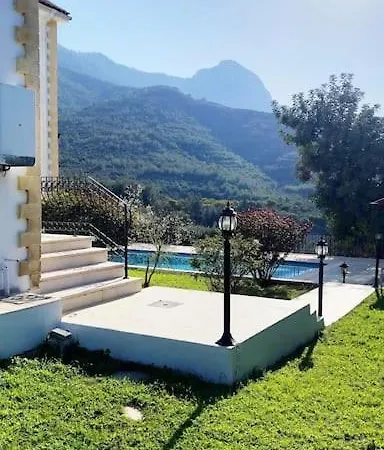 Tropical Mountain With Pool & Sea View