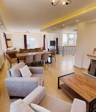 Tropical Mountain With Pool & Sea View * Kyrenia (Northern Cyprus)