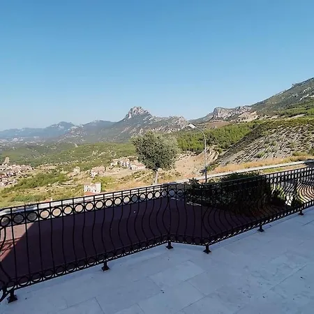 Вилла Tropical Mountain With Pool & Sea View *